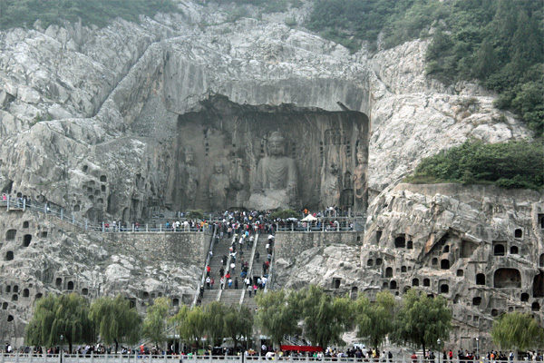 grottes Longmen luoyang henan